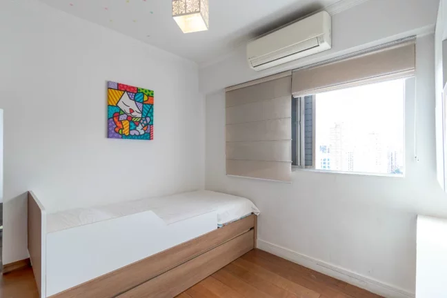 Imagem Apartamento à venda em São Paulo, Vila Nova Conceição, com 2 quartos, 71m2
