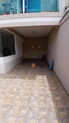 Imagem Casa com 3 dormitórios à venda, 109 m² por R$ 750.000,00 - Portal dos Ipês II - Cajamar/SP