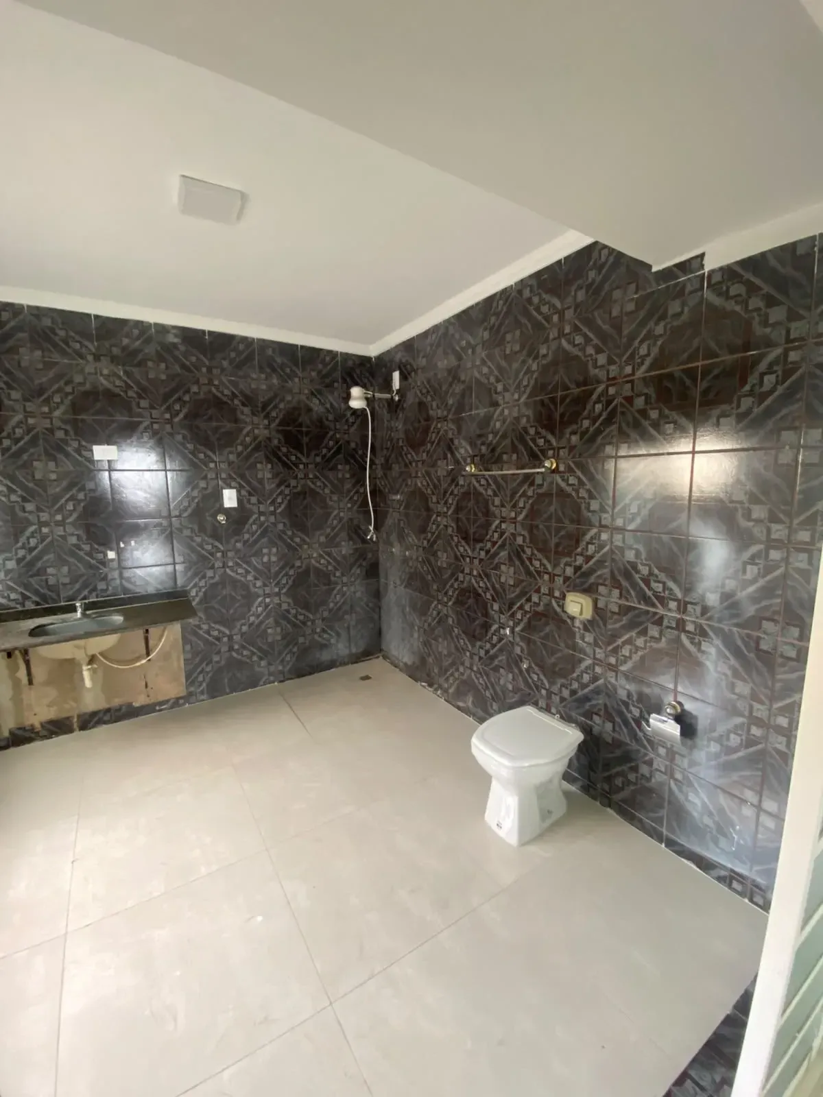 Foto do imóvel: Sobrado com 5 Quartos à Venda, 340 m² em Jardim Manoel del Arco
