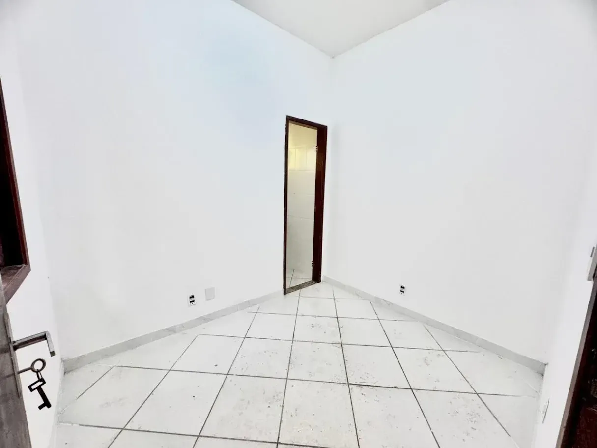 Imagem Casa de Condomínio com 4 Quartos à Venda, 120 m² em Vargem Grande - Rio de Janeiro