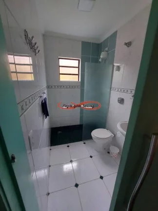 Imagem SOBRADO DE RUA À VENDA NA CIDADE LÍDER (POSSUI EDÍCULA).
