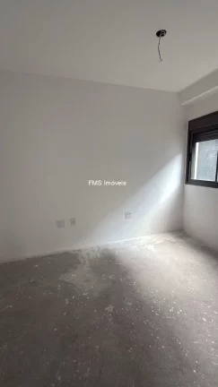 Imagem Apartamento À Venda em Moema, com 2 Suítes e terraço c/ churrasqueira.