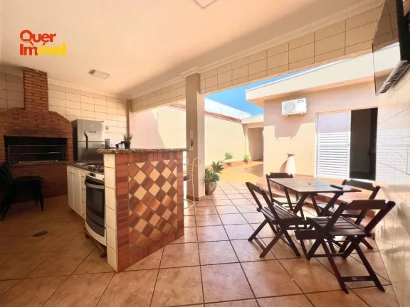 Imagem Casa à Venda em Ribeirão Preto-SP, Bairro Ipiranga: 4 Quartos, 2 Suítes, 1 Sala, 4 Banheiros, 5 Vagas, 220m²!