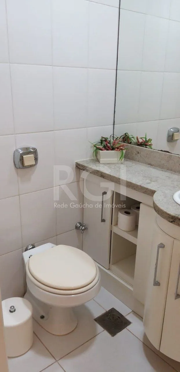 Imagem Sala comercial com 40m² privativos localizado no bairro Petrópolis em Porto Alegre/RS.