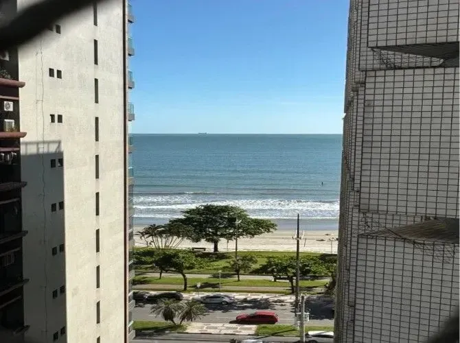 Imagem Apartamento com 2 Quartos à Venda, 90 m² em Aparecida - Santos