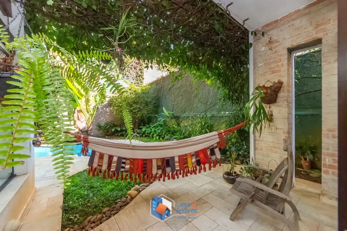 Imagem Casa para venda em Jardim dos Estados com 4 quartos, sendo 2 suítes, 389m²