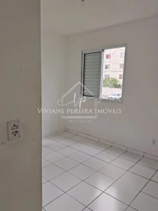 Imagem Apartamento à venda em Carapicuíba-SP, Jardim Helena: 2 quartos, 1 sala, 1 banheiro, 1 vaga de garagem. Confira!