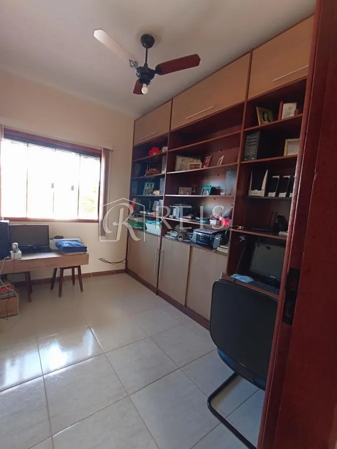 Imagem Casa para Venda em Rio das Ostras, Jardim Bela Vista, 4 dormitórios, 4 suítes, 6 banheiros, 2 vagas