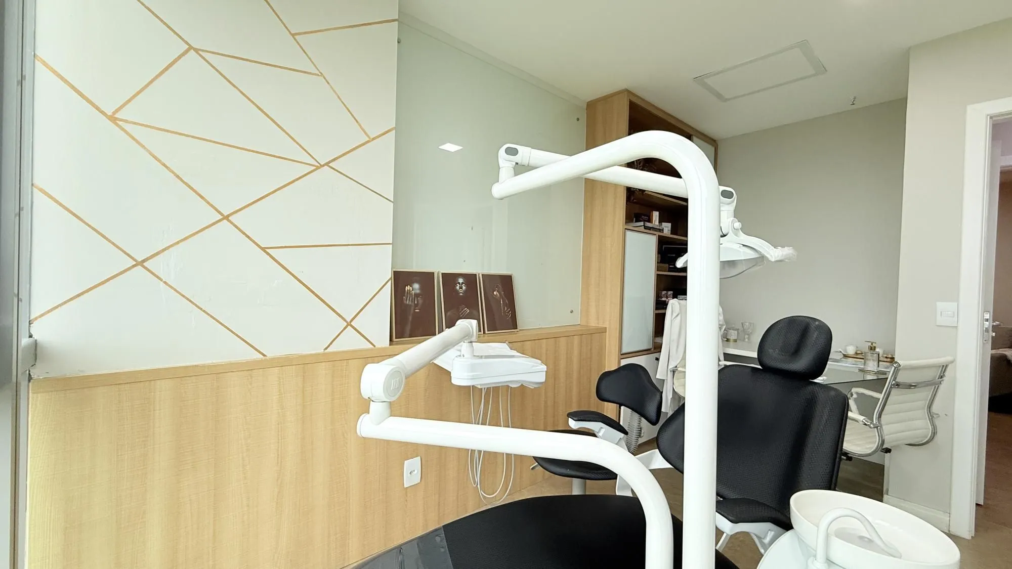 Imagem Sala Comercial par comprar no Trend City Center- Bairro Praia de Belas