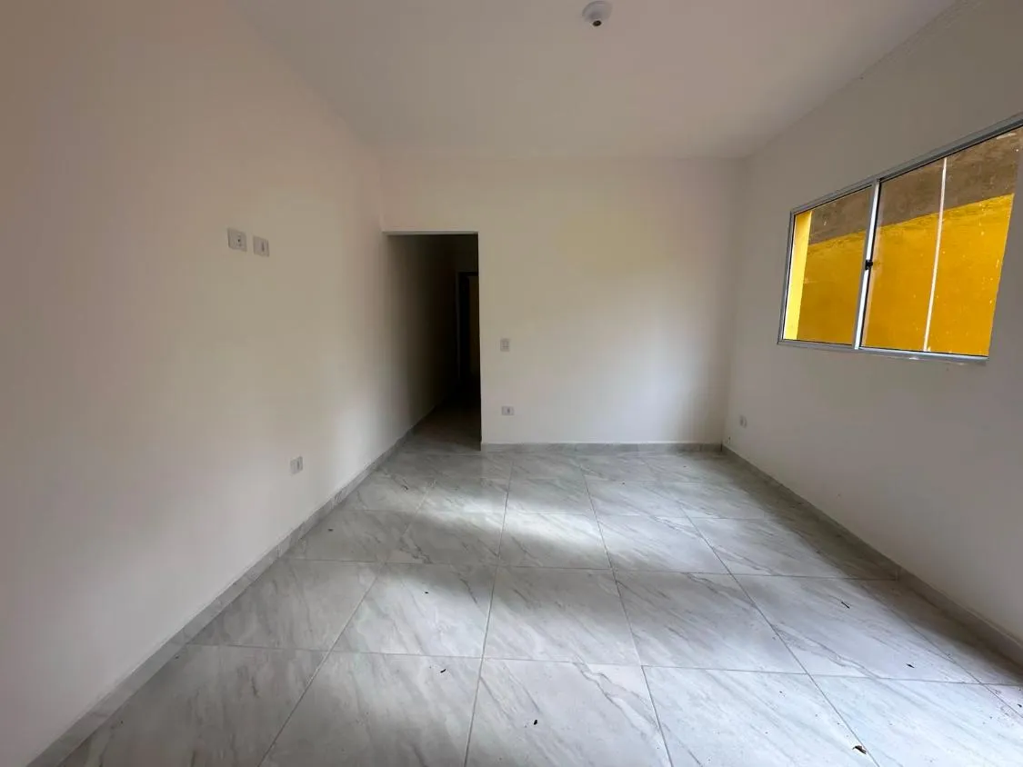 Imagem CASA NOVA SOBREPOSTA A VENDA LADO PISTA NO NOVA ITANHAEM FINANCIAMENTO BANCARIO