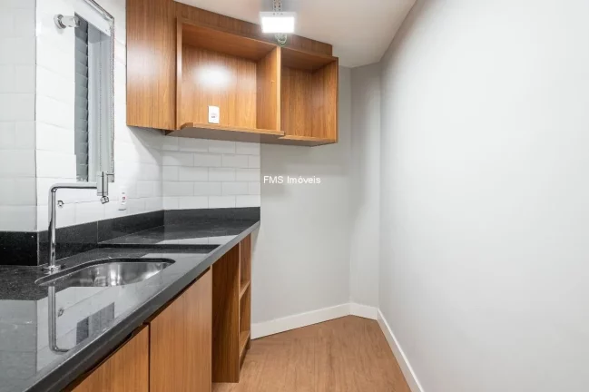 Imagem Conjunto comercial com 180m² e 20 posições de trabalho na Vila Olímpia.