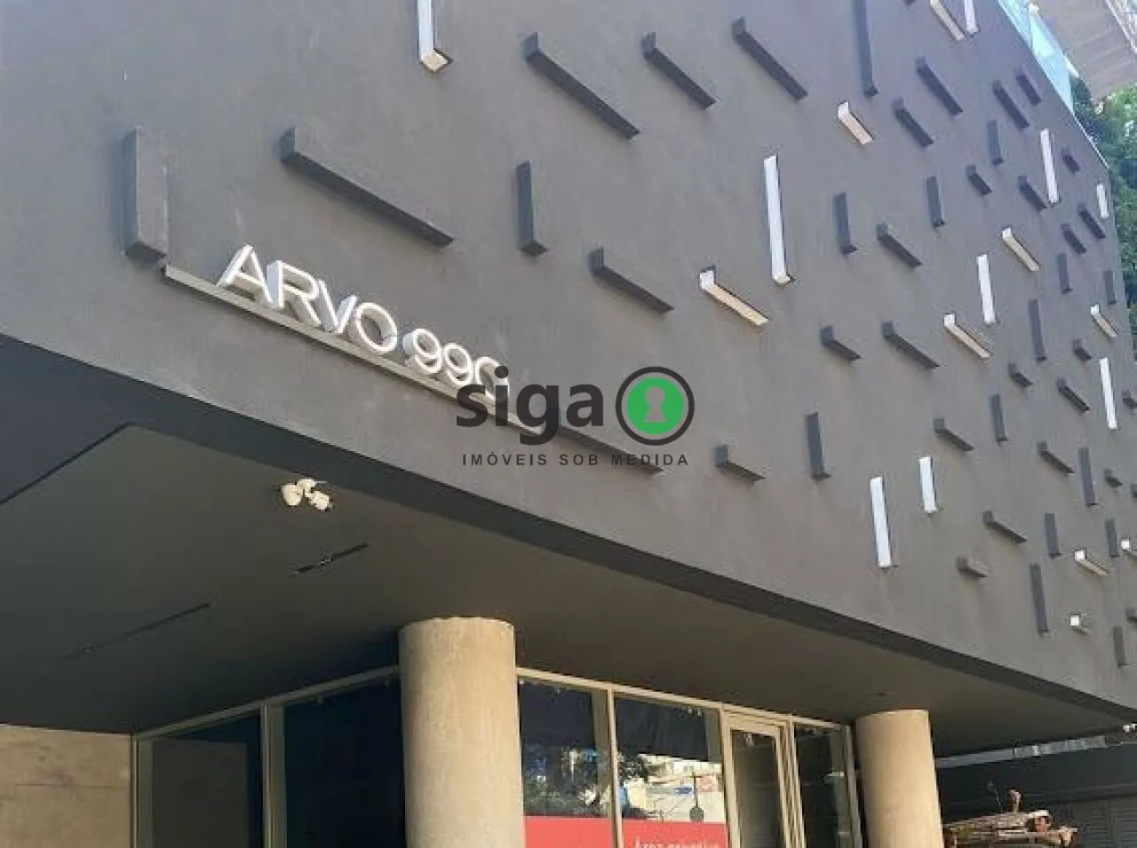 Imagem Loja para locação com 389m², 2 banheiros, fachada Ativa, em Pinheiros, no contrapiso