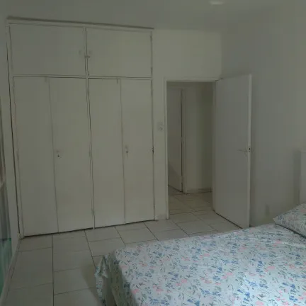 Imagem Apartamento com 2 Quartos à Venda, 93 m² em Gonzaga - Santos