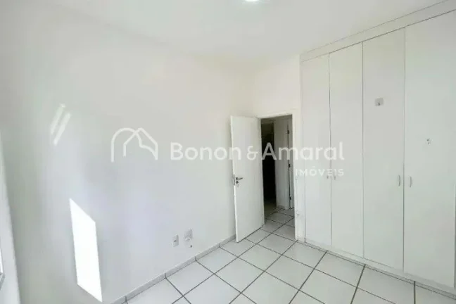 Imagem Casa em condomínio para locação - com 3 quartos e uma suíte