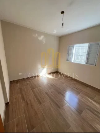 Imagem Casa à Venda no Bosque dos Eucaliptos – Recém-Reformada, Espaçosa e Pronta para Morar! Se você está em busca de conforto, praticidade e uma localização privilegiada, encontrou o seu novo lar!