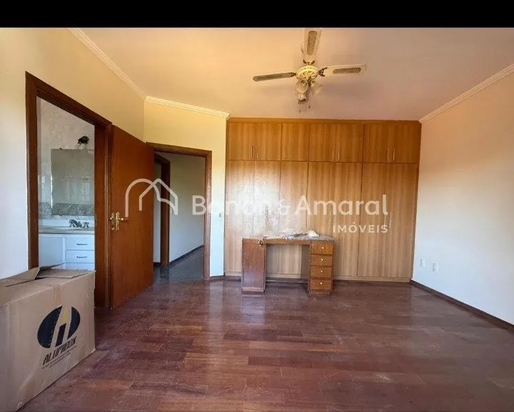 Imagem Casa de Alto Padrão à Venda no Condomínio Barão do Café - Campinas/SP