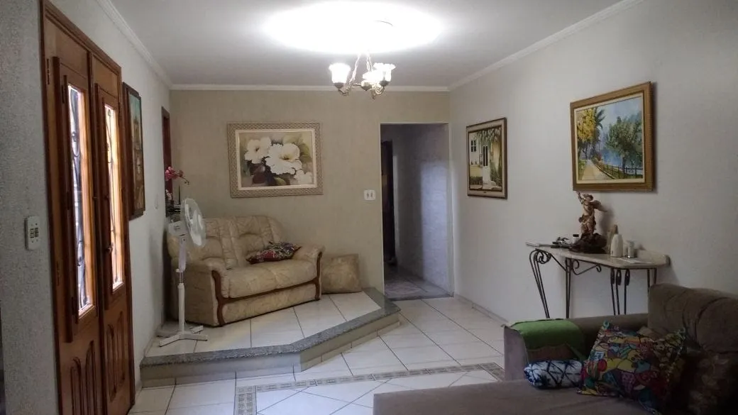 Imagem Casa à venda 3 Quartos, 1 Suite, 2 Vagas, 179.2M², São Benedito, Pindamonhangaba - SP