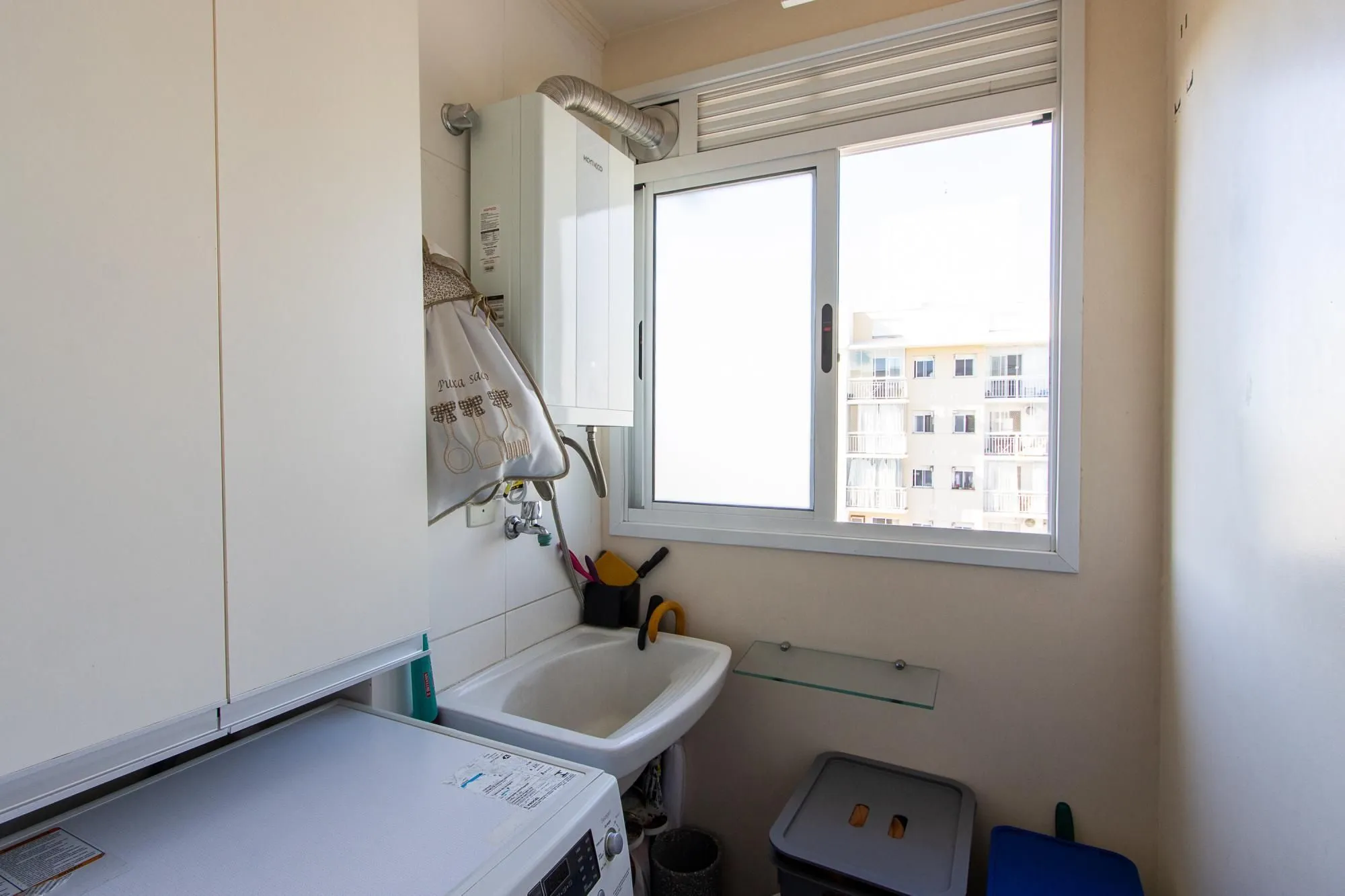 Imagem Apartamento, 2 dormitórios e 1 vaga, bairro Jardim Carvalho.