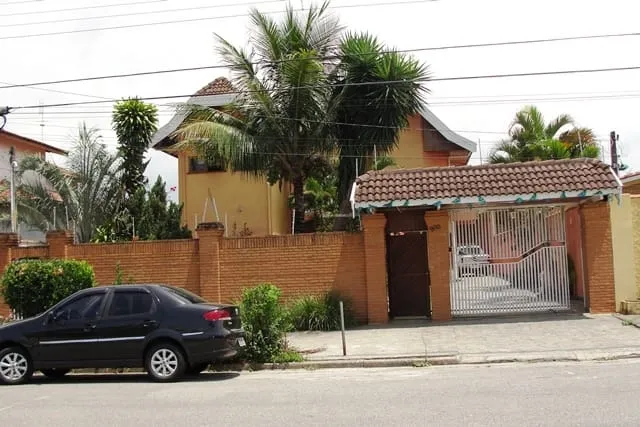 Foto do imóvel Casa à venda e locação 4 Quartos, 2 Suites, 8 Vagas, 720M², Jardim Residencial Doutor Lessa, Pindamonhangaba - SP