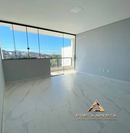 Imagem Casa Triplex 03 quartos sendo 01 suíte- Iguaçu - Ipatinga- cód 933