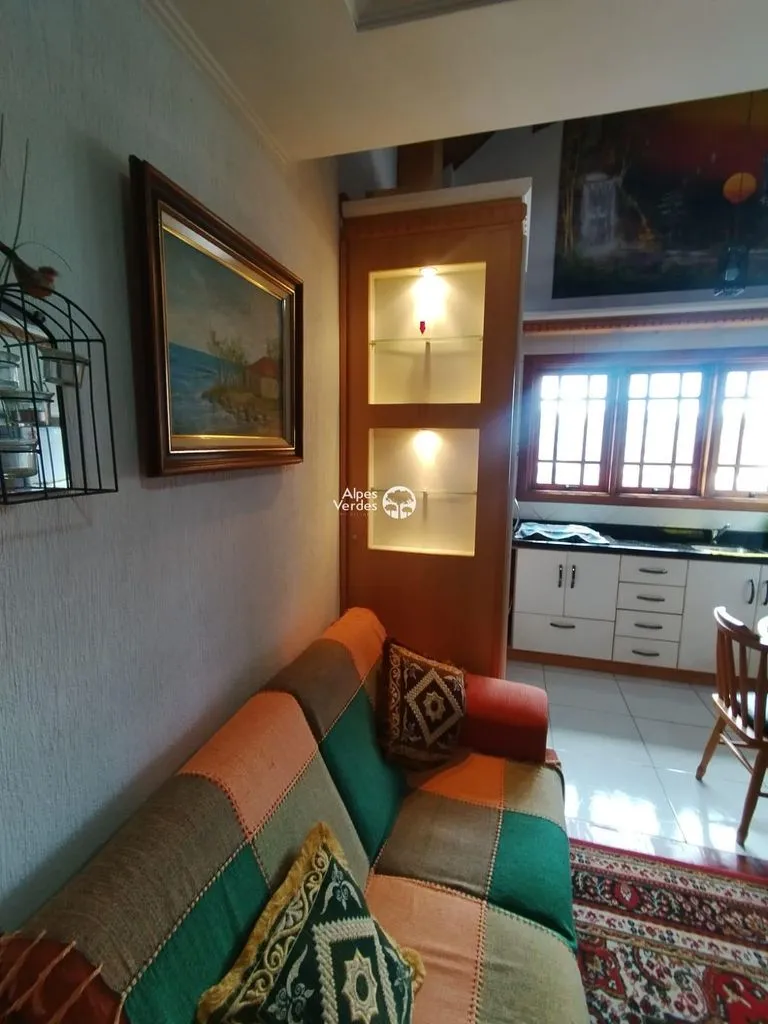 Imagem Vende-se apto mobiliado no centro de Canela- 2 Quartos- R$520.000,00