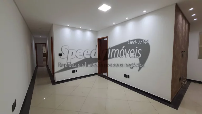 Imagem Casa em Santos á venda com 3 dormitórios.