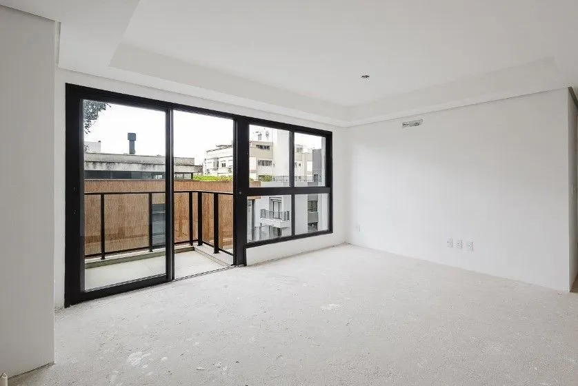 Imagem Excelente Apartamento semimobiliado de 71 m² privativos no Bairro Petrópolis.
