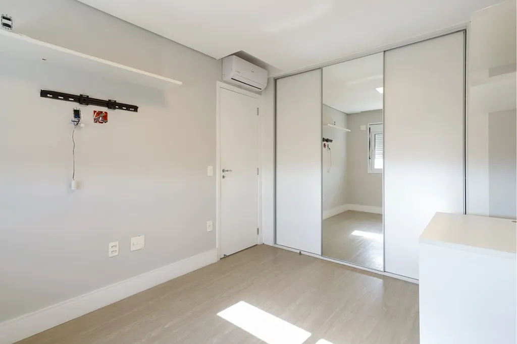 Imagem Apartamento à venda em São Paulo, Água Branca, com 4 quartos, 241m2