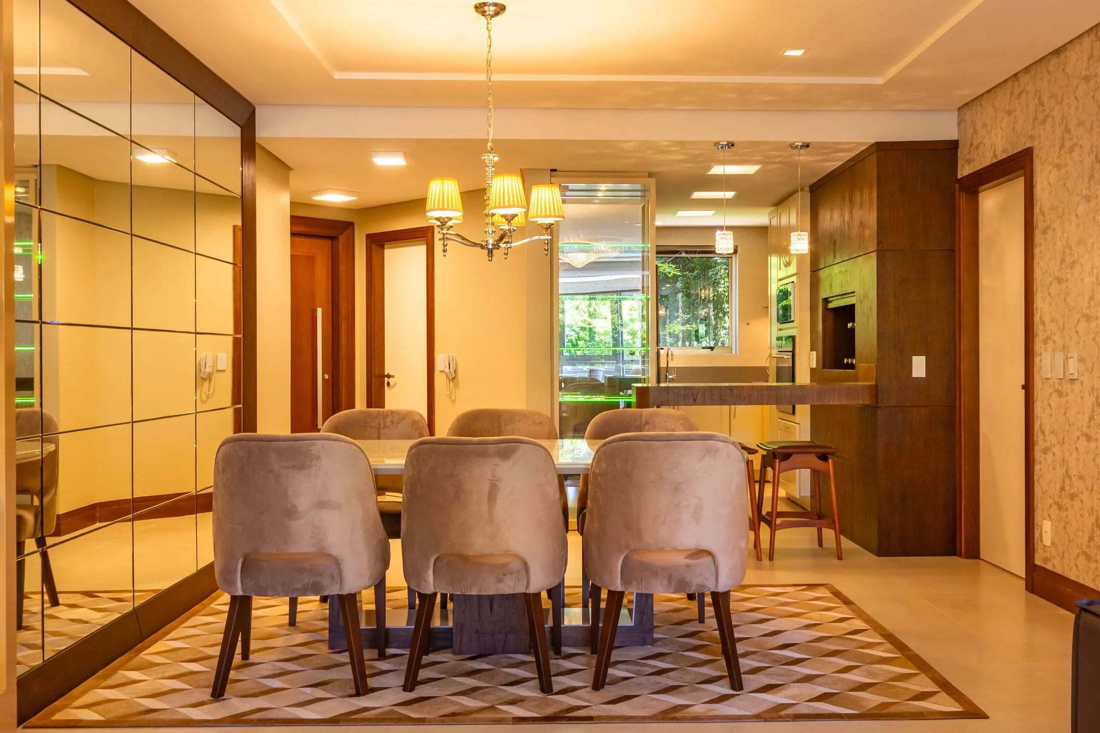 Imagem Apartamento à venda em Gramado, Centro, com 3 quartos, 144.3m2