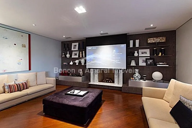 Imagem Apartamento à venda no Condomínio Edifício Plaza Beethoven, com 4 suítes , no charmoso Cambuí - Campinas/SP