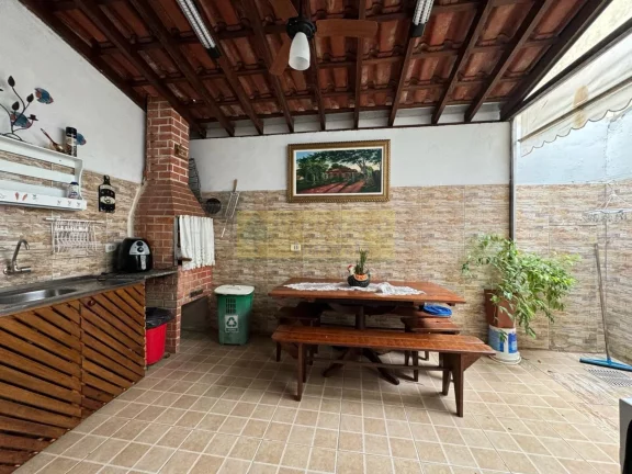 Imagem SOBRADO COM 2 SUITES 3 BANHEIROS A VENDA NA PRAINHA