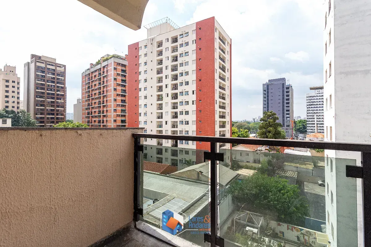Imagem Apartamento para venda em Pinheiros com 3 quartos, sendo 1 suíte, 102m²