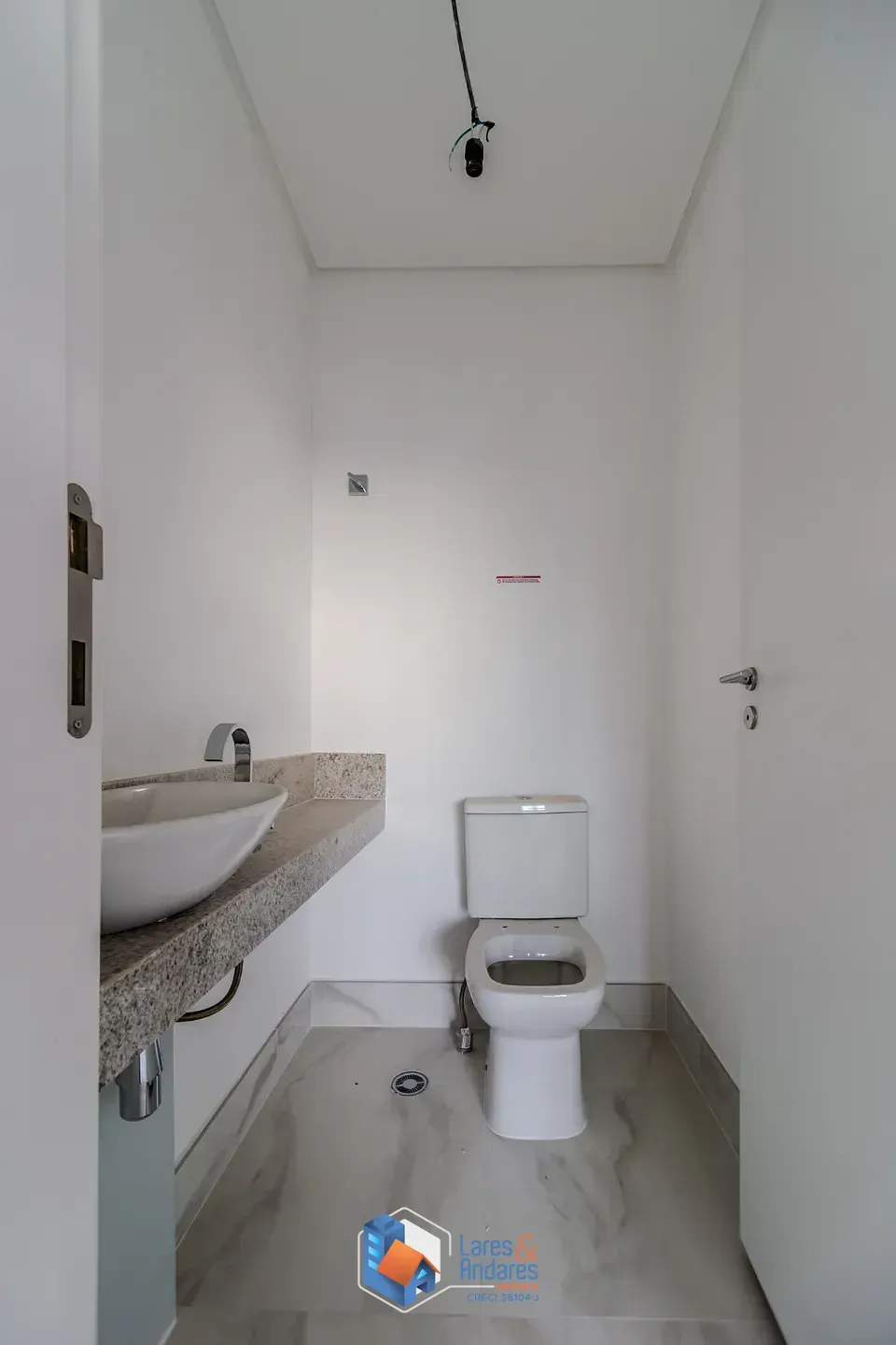 Imagem Conjunto comercial para venda em Indianópolis, 39m²