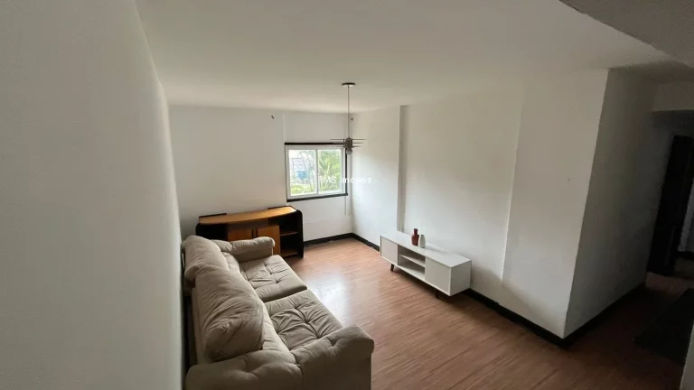 Imagem Apartamento à venda na Aclimação: 2 quartos, 1 suíte, 1 vaga de garagem, 74,18 m² de área em São Paulo-SP