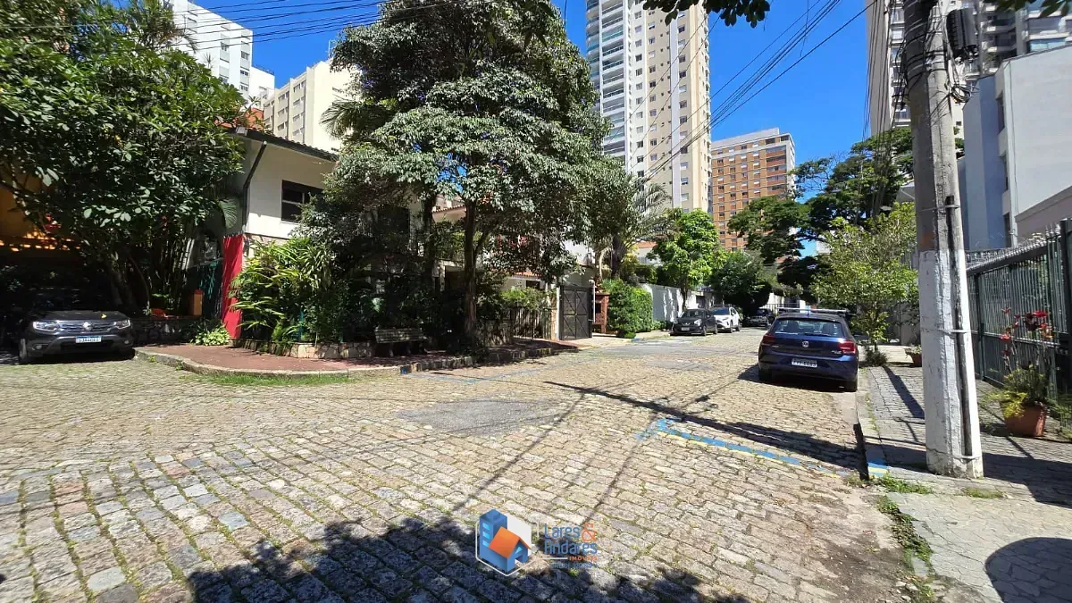 Imagem Casa de vila para venda em Perdizes com 4 quartos, 250m²