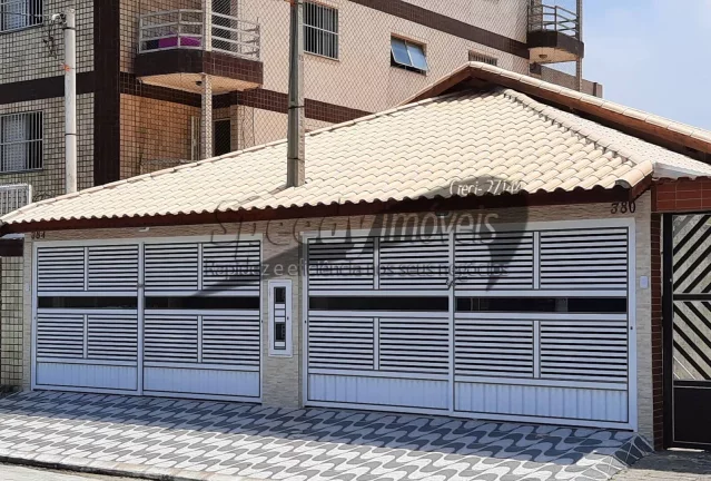 Foto do imóvel Casa em Praia Grande, bairro Ocian em Rua Alfonso Bovero