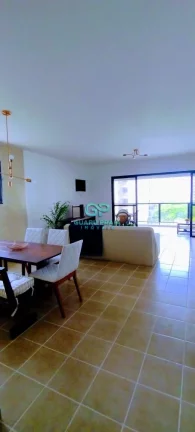 Imagem 3 quartos, 5 banheiros, maravilhosa sala com sacada, cozinha ampla, TRÊS VAGAS DE GARAGEM.