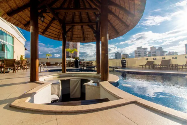 Imagem Apartamento com 3 Quartos à Venda, 115 m² em Meia Praia - Itapema