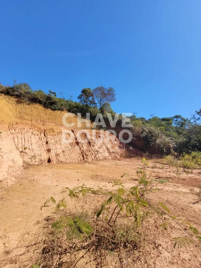 Imagem Terreno com 960m² para venda em Albuquerque, Teresópolis RJ