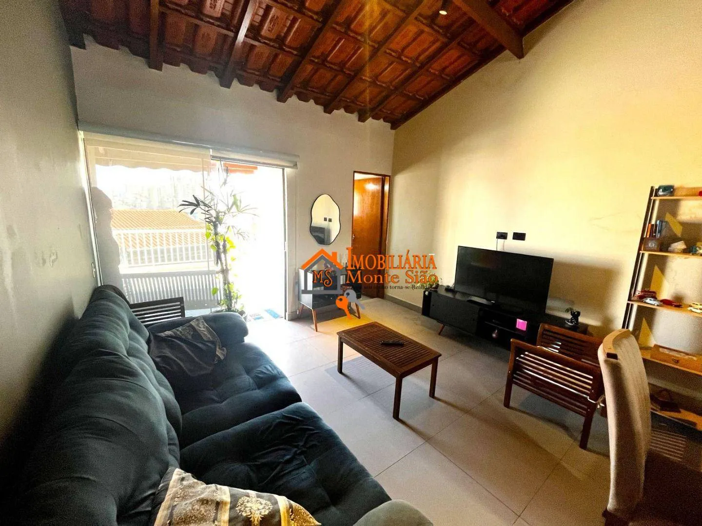 Imagem Sobrado com 3 dormitórios à venda, 210 m² por R$ 550.000,00 - Vila Rio de Janeiro - Guarulhos/SP