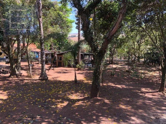 Imagem Chácara com 2 dormitórios à venda, 2000 m² por R$ 450.000,00 - Rubins - Socorro/SP