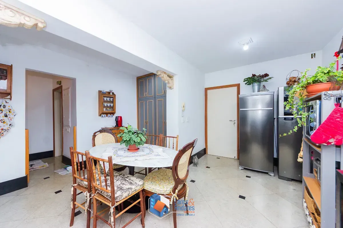 Imagem Apartamento para venda em Campo Belo com 4 quartos, sendo 1 suíte, 180m²