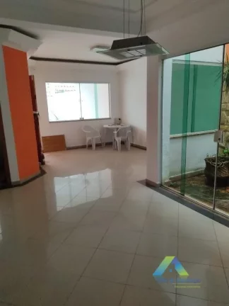 Foto do imóvel Lindo sobrado 3 suites, 4 vagas, espaço Gourmet localização privilegiada com excelente valor !