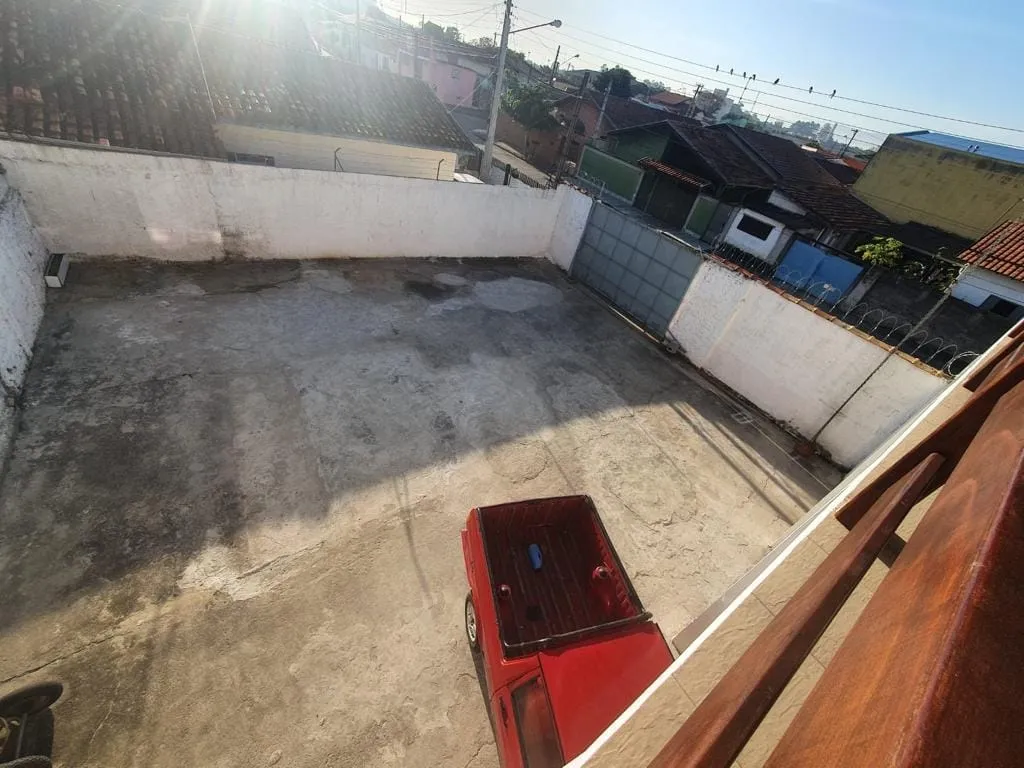 Foto do imóvel Casa à venda 3 Quartos, 1 Suite, 2 Vagas, 300M², Loteamento Residencial Andrade, Pindamonhangaba - SP