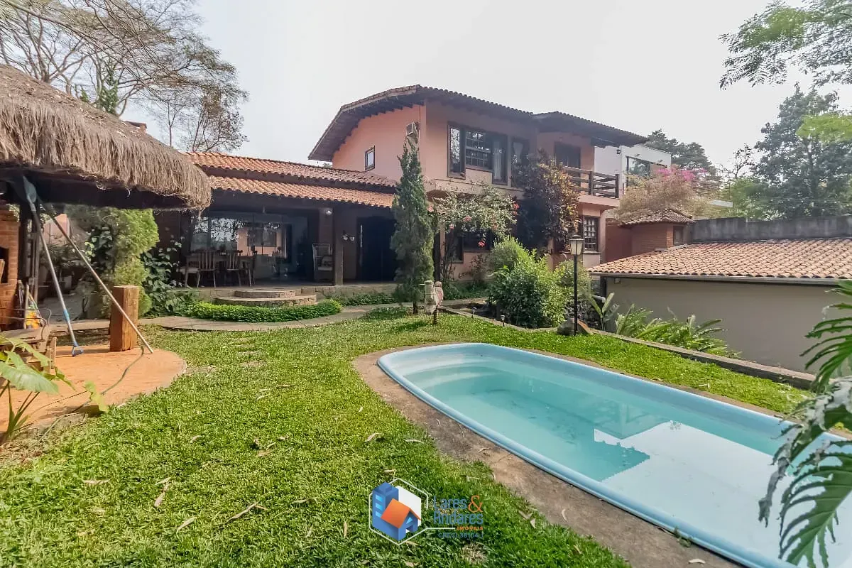 Imagem Casa no condomínio Clube Castelo para venda com 3 quartos, sendo 2 suítes, 306m²