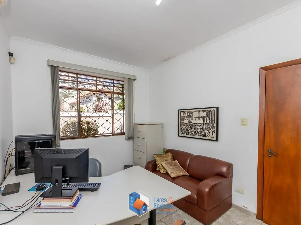 Imagem Casa para venda em Aclimação com 3 quartos, sendo 3 suítes, 265m²