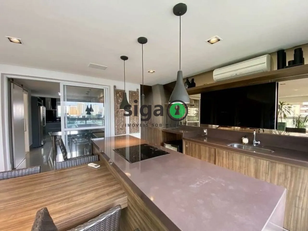 Imagem Apartamento Alto Padrão na Vila Olímpia de 3 Quartos com 3 Vagas - 210m² à Venda.