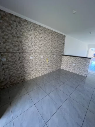 Imagem Casa a venda a 1 quadra do Mar, localizada no Balneário Nereidas.