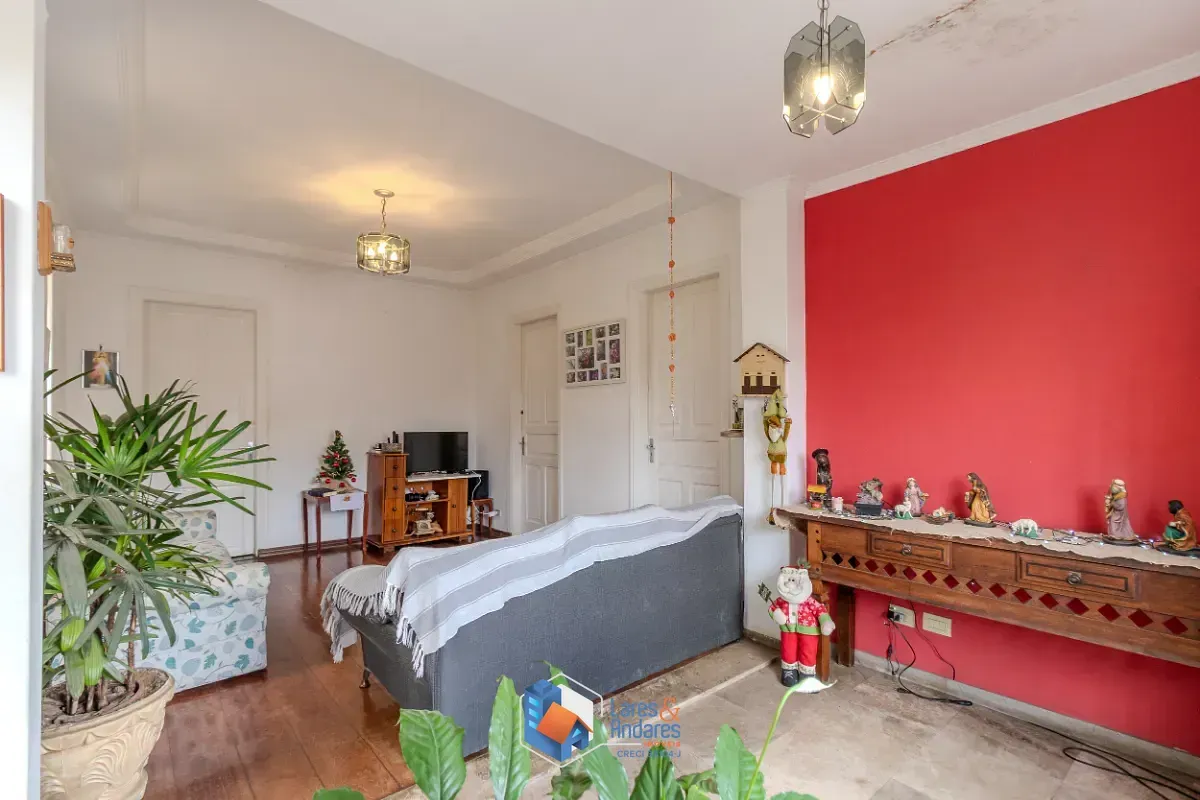 Imagem Casa para venda em Bosque da Saúde com 4 quartos, 410m²