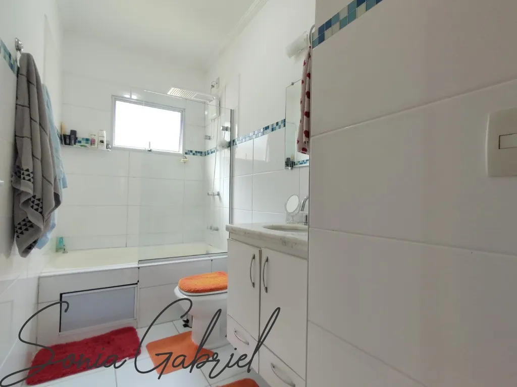 Foto do imóvel: Casa de alto padrão à venda em condomínio exclusivo de Valinhos-SP, 3 quartos, 3 suítes, 2 salas, 3 banheiros, 4 vagas, 198m². em Condomínio Residencial Portal do Jequitibá
